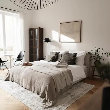 Apartment Design With Garden