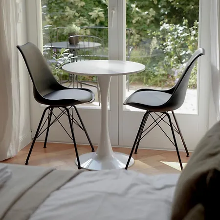 Lejlighed Design With Garden