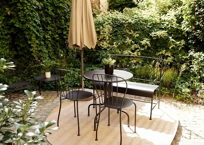 Apartment Design With Garden Berlin