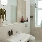 Design With Garden Apartment